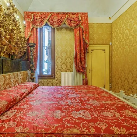 Canal View San Marco Rialto Apartamento