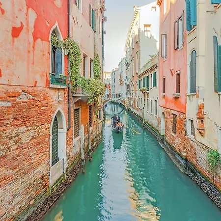 Canal View San Marco Rialto Apartamento